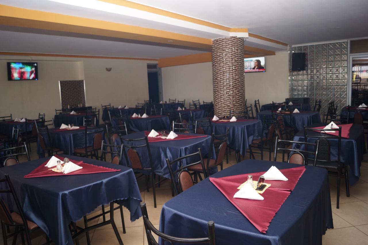 Diamonds Hotel Kampala Exterior foto